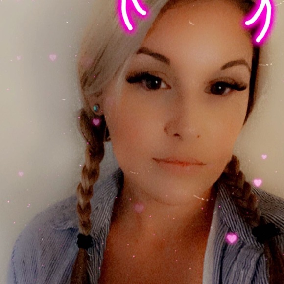 Meet your Posher, Lottie - Picture 12 of 16